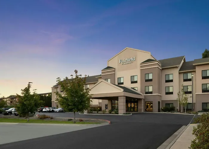 Fairfield Inn & Suites By Marriott Moscow